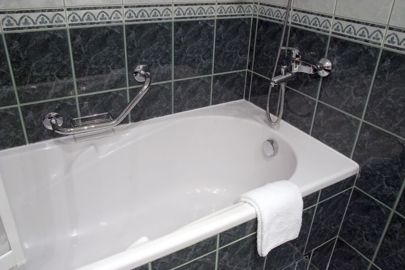 Tub Refinishing in Denver, CO